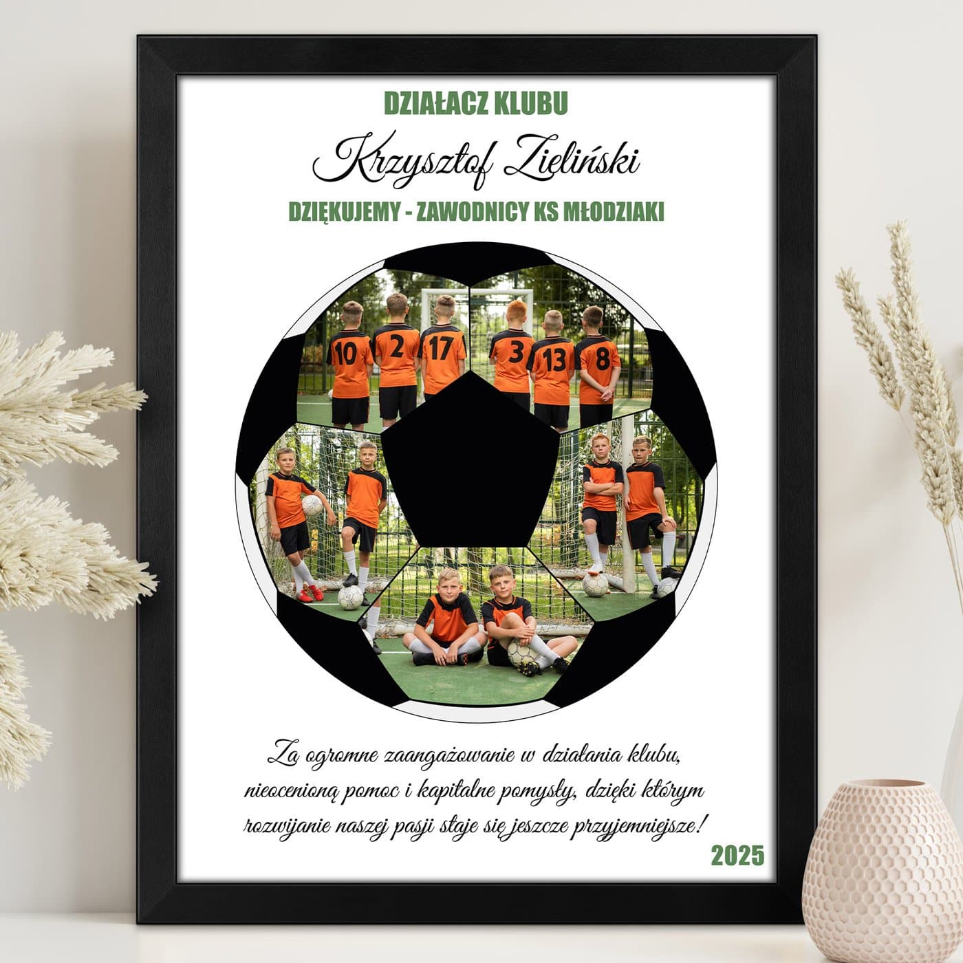 Plakat personalizowany kolaż zdjęć w ramce z nadrukiem dla piłkarza