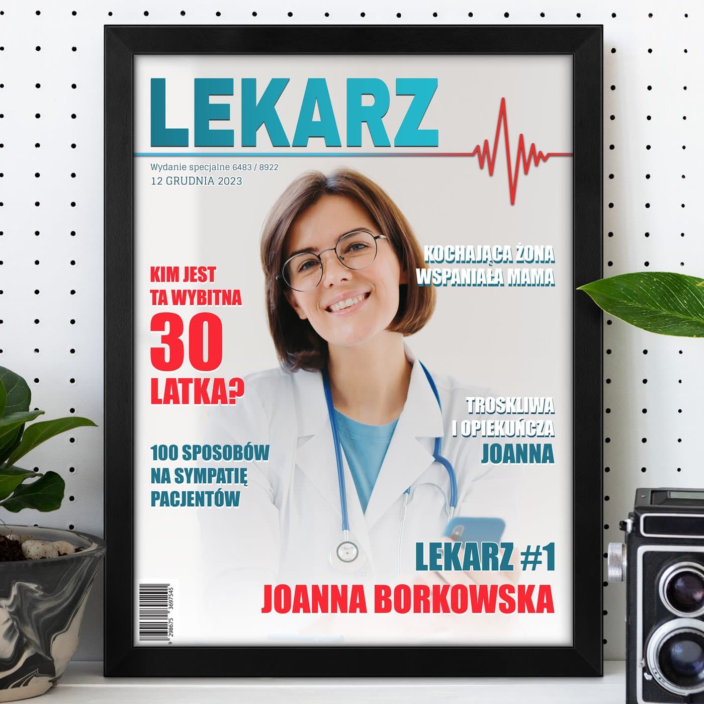 Plakat personalizowany ze zdjęciem Lekarz w ramce z nadrukiem dla lekarki żony mamy na 30 urodziny