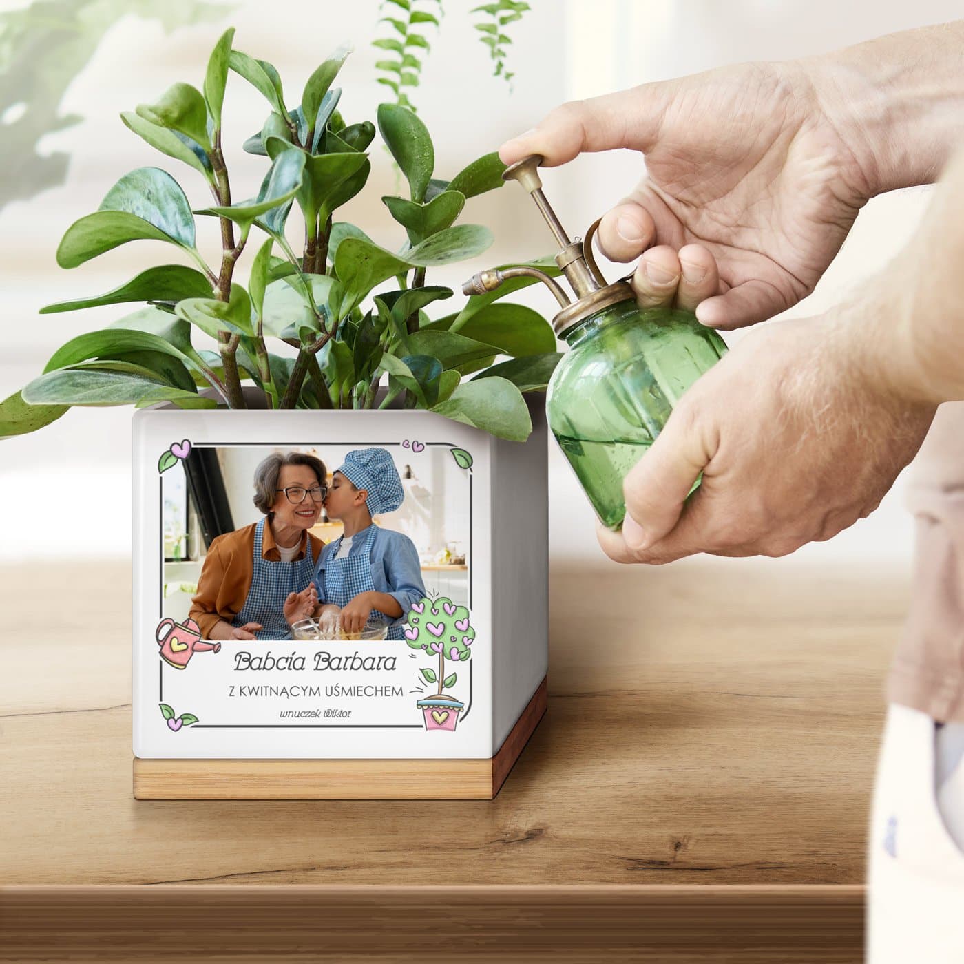 Personalizowana doniczka kwadratowa z Twoim zdjęciem dla babci na Dzień Babci